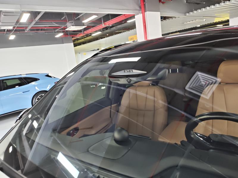 NIO NIO ES8 2020