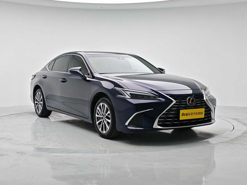 Lexus Lexus ES 2025