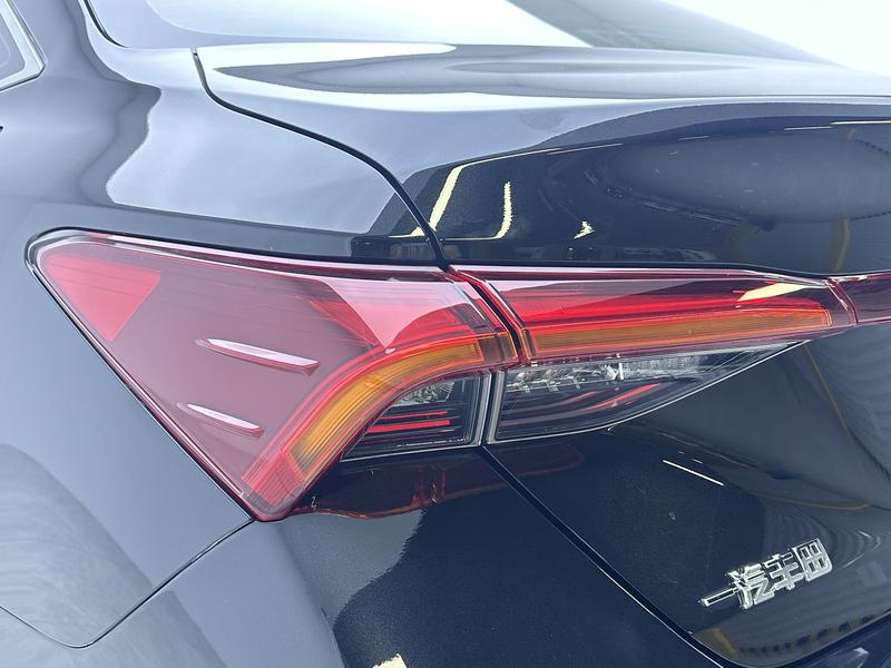 Toyota Asian Dragon 2019