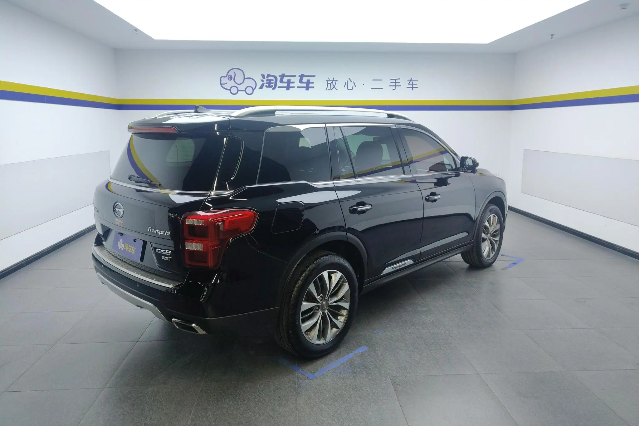 GAC Trumpchi GS8 320T two-wheel drive luxury Zhilian Edition 7 seats