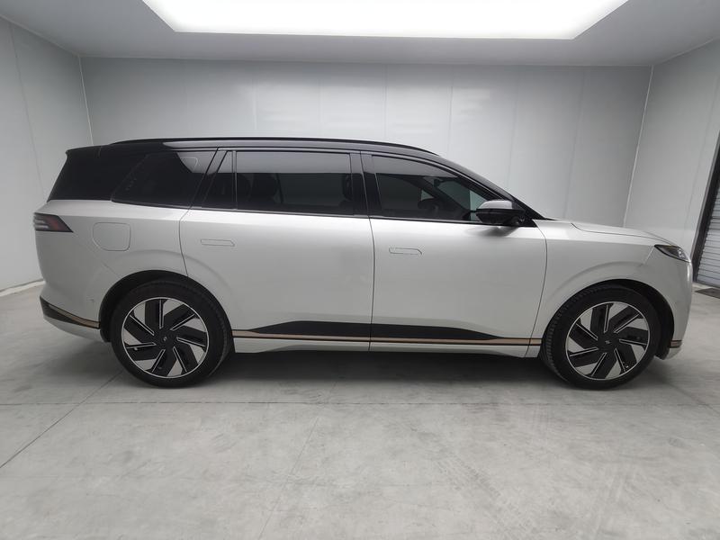 Dongfeng Yipai Eπ 008 2024