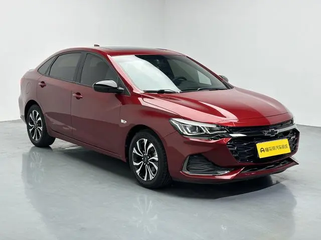 Chevrolet Cruze RS 330T Automatic Fun Version