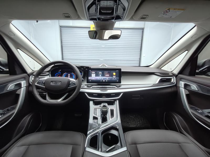 Geely Jiaji 2021