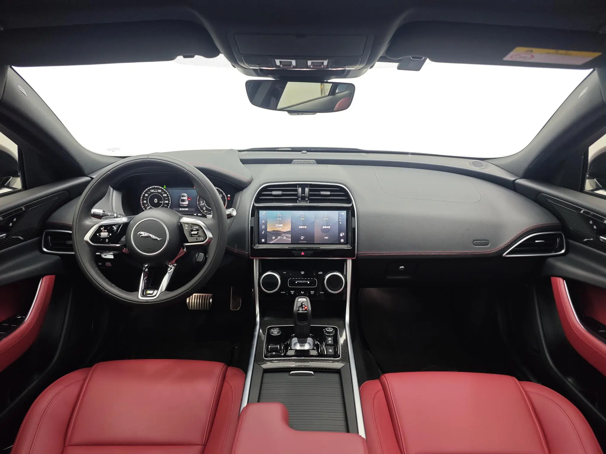 Jaguar Jaguar XEL 2.0T 250PS Yao Black Sports Edition