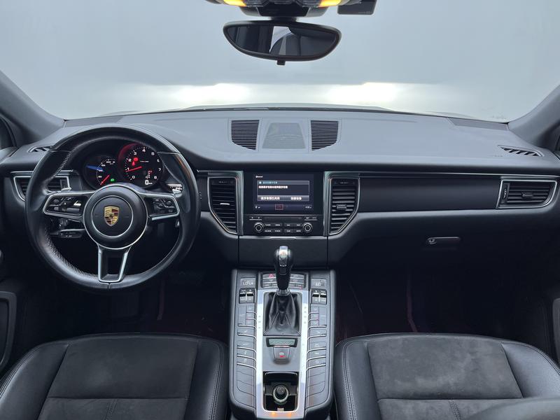 Porsche Macan 2017