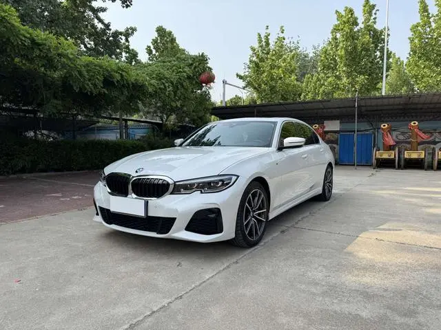 BMW BMW 3 Series 325Li M sports suit