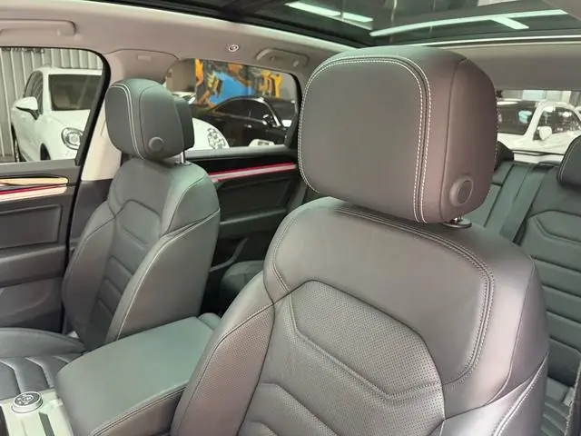 Volkswagen Touareg 2.0 TSI Ruiyi Edition Country VI