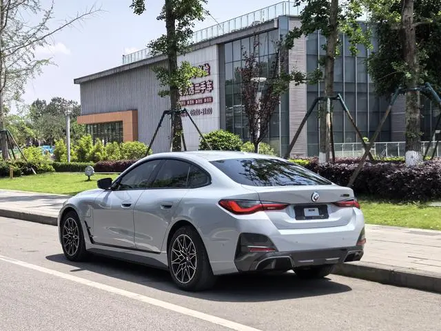 BMW BMW i4 eDrive35