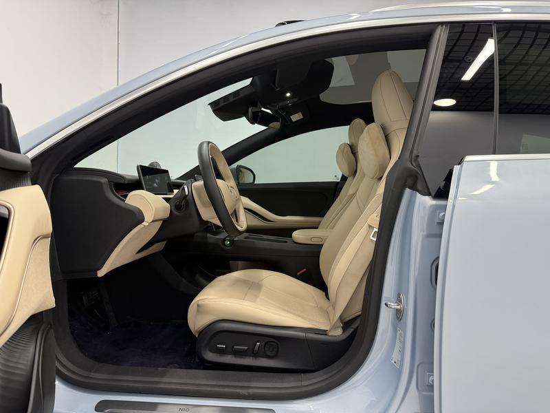 NIO NIO ET5 Touring 2024