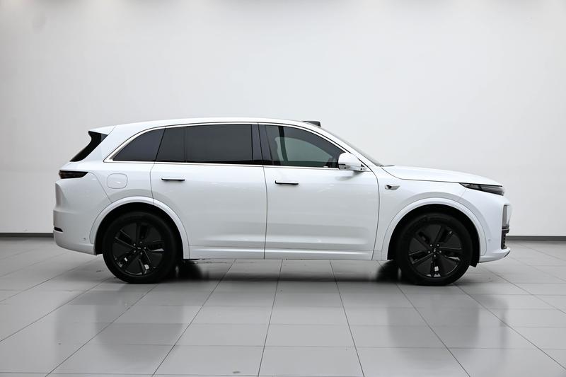 Li Auto Ideal L7 2024