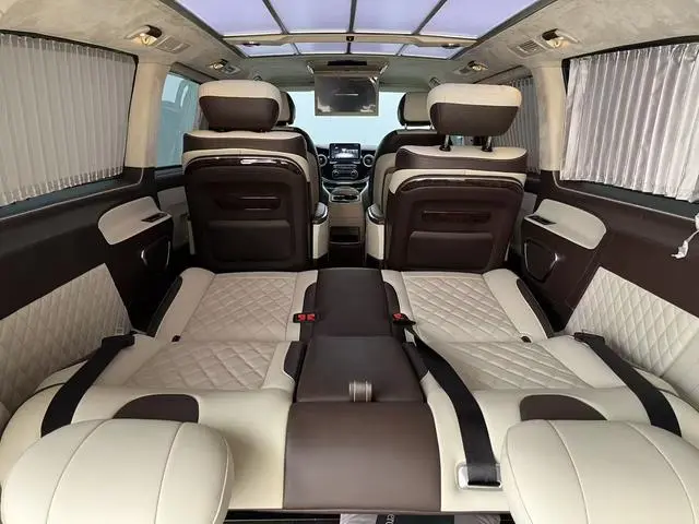 Mercedes-Benz Vito 2.0T Business Edition 7-seater Country V