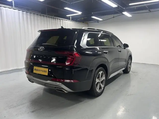 Hyundai Shengda 380 TGDi GLS automatic two-wheel drive deluxe Edition