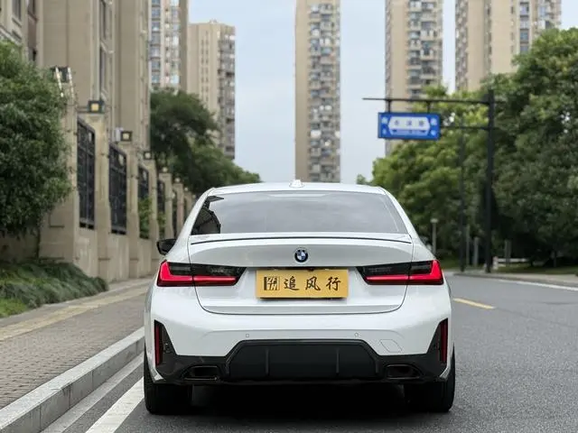 BMW BMW 3 Series 325Li M Sports Yao Ye Suit