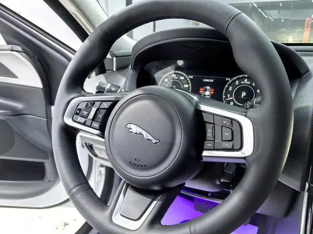Jaguar Jaguar XEL 2.0T 250PS Premium Edition