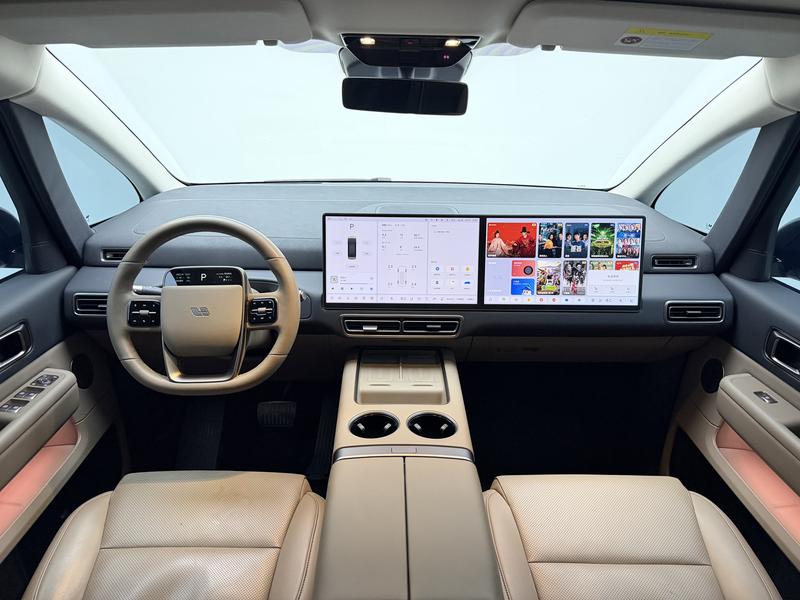 Li Auto Ideal MEGA 2025