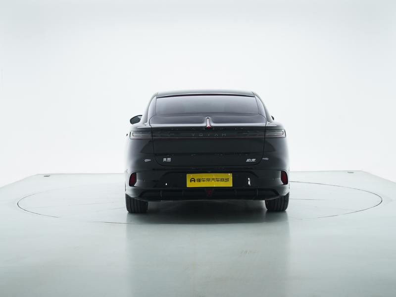 Voyah Lantu Chasing Light PHEV 2024