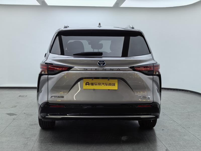 Toyota Sienna 2021