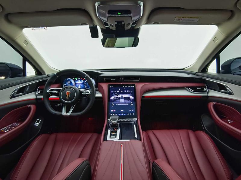 Hongqi Red Flag H5 2025