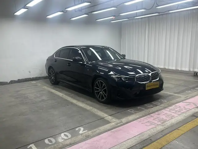 BMW BMW 3 Series 325Li M sports suit