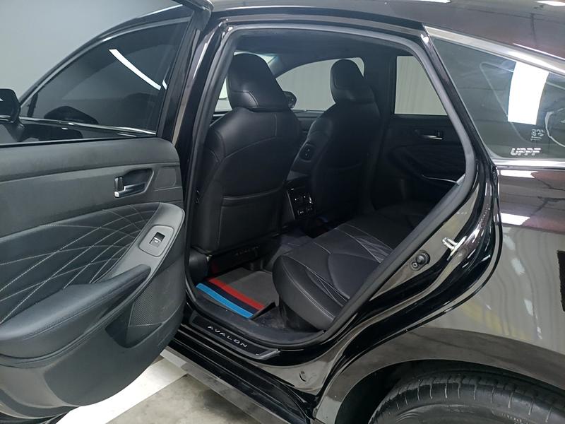 Toyota Asian Dragon 2019