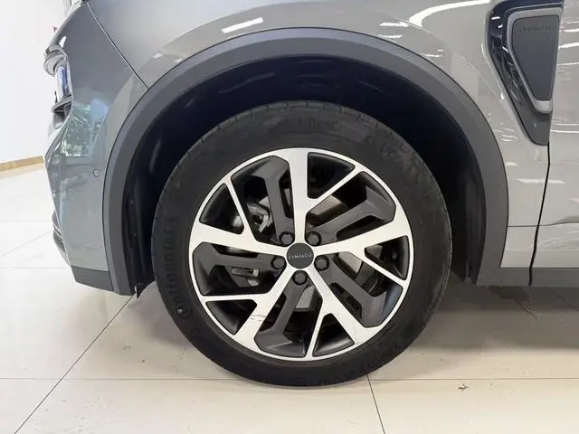 LYNK & CO Lynk 01 2.0TD four-wheel drive Halo