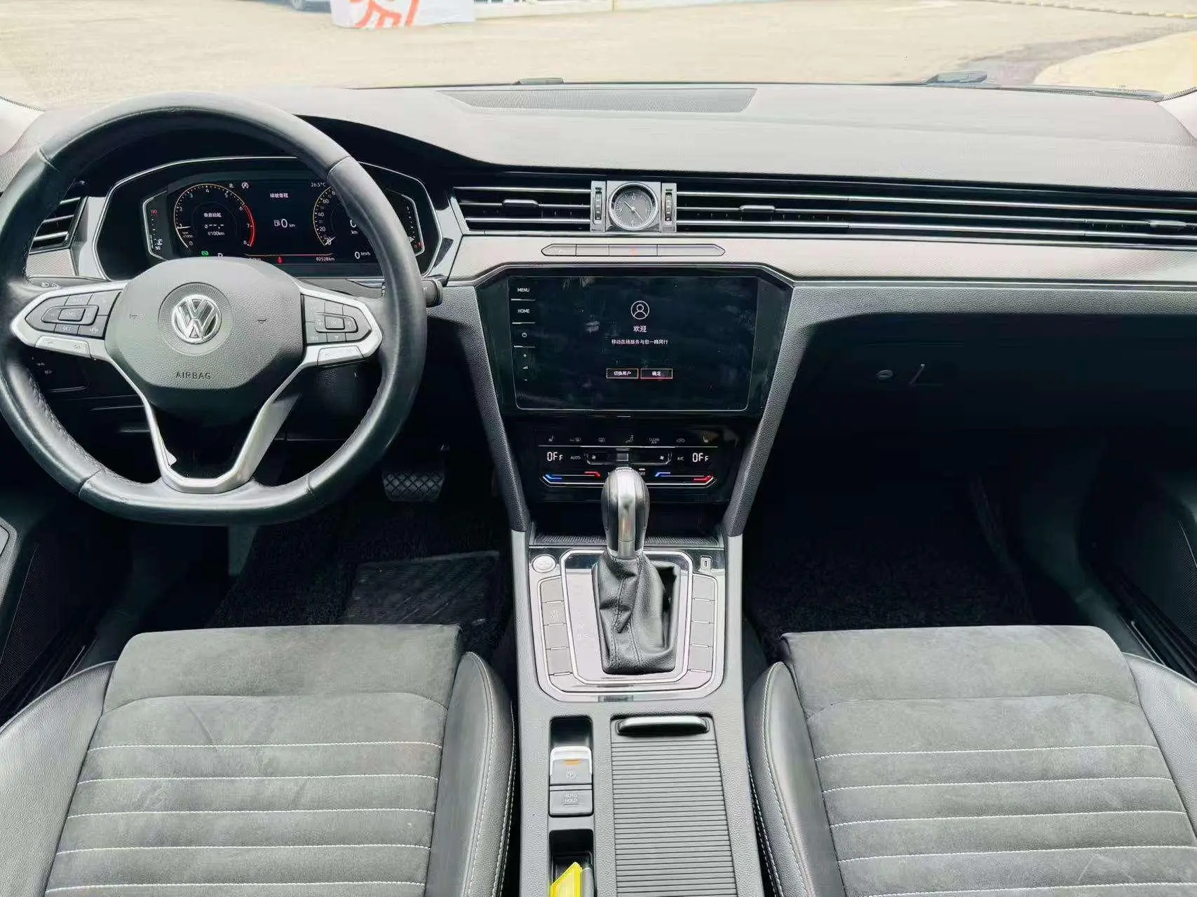 Volkswagen Magotan 330TSI DSG Luxury