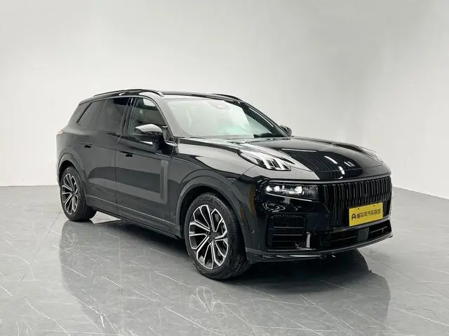 LYNK & CO Lynk &Co. 09 EM-P 2.0TD Performance version Six-seater Ultra