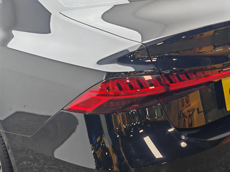 Audi Audi A7L 2024