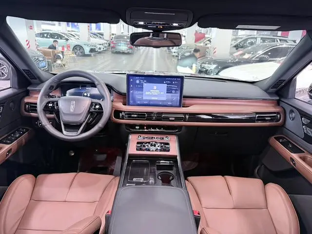 Lincoln Flying home 3.0T V6 four-wheel drive Zunya edition