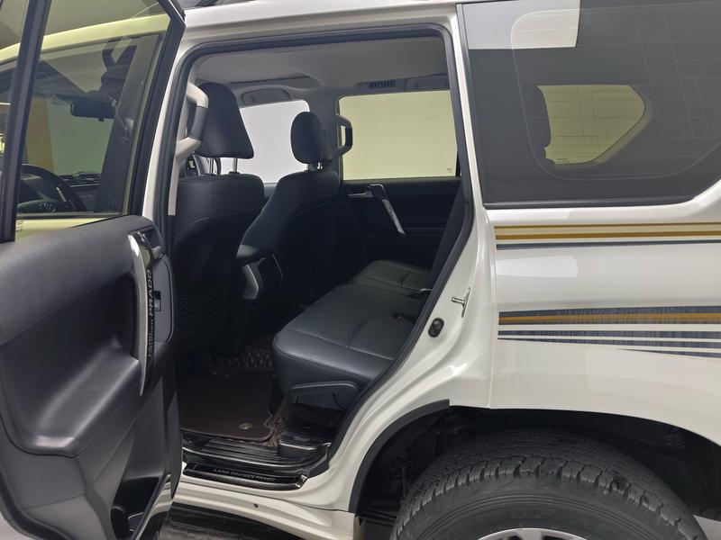 Toyota Prado 2018
