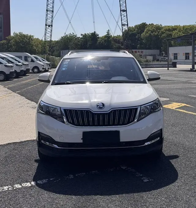 Skoda Komick 1.5L automatic comfort version Country VI