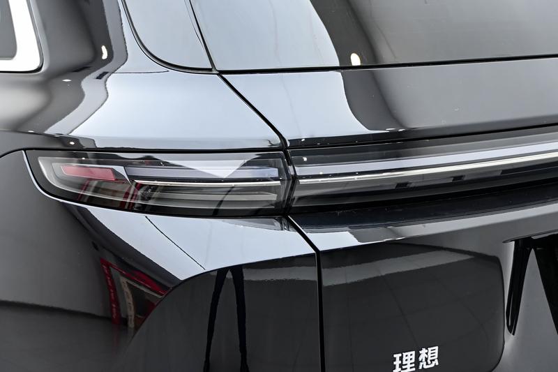 Li Auto Ideal L7 2024