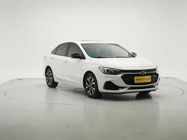 Chevrolet Cruze RS 330T Automatic Fun Version