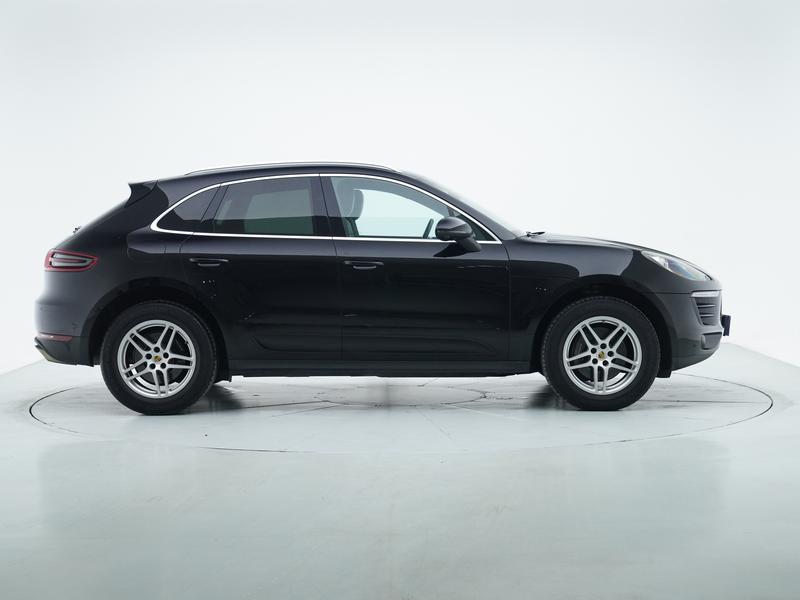 Porsche Macan 2016