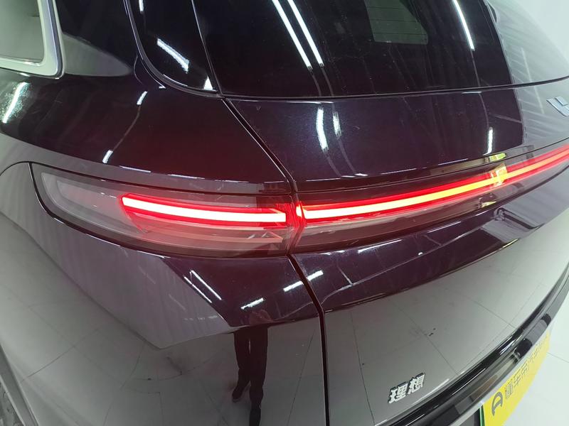 Li Auto Ideal L7 2023