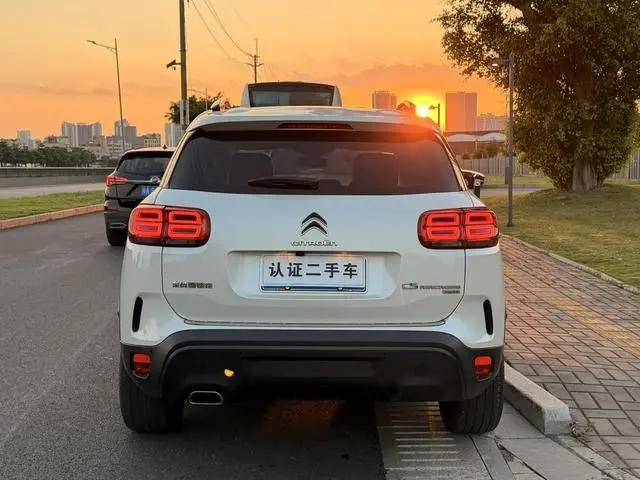Citroen Tianyi C5 AIRCROSS 350THP fashion type