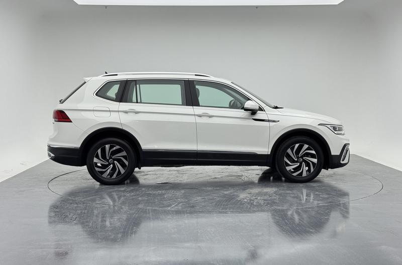 Volkswagen Tiguan L 2022
