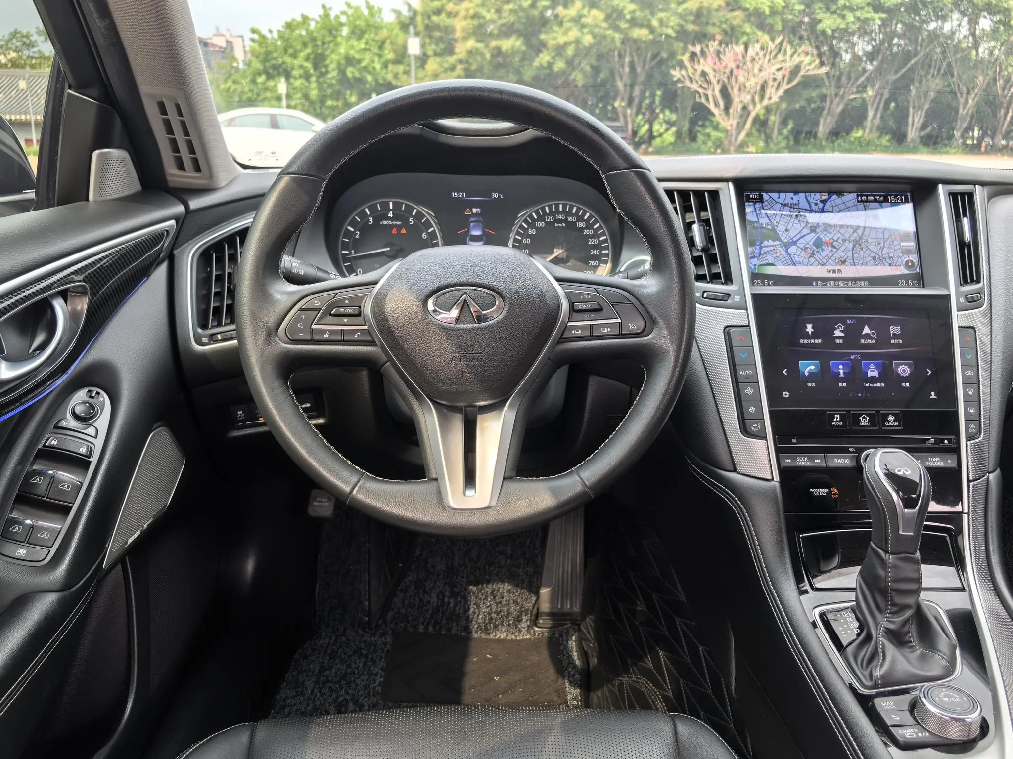 Infiniti Infiniti Q50L 2.0T Premium Version Country VI