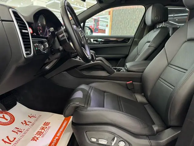 Porsche Cayenne Cayenne 3.0T