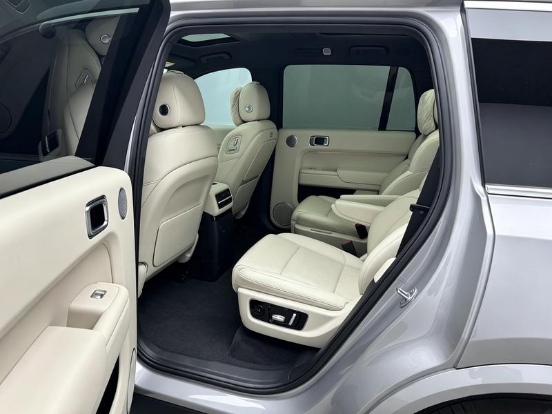Li Auto Ideal L9 2022
