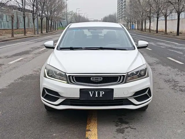 Geely Emgrand Leading version 1.5L manual luxury Country VI