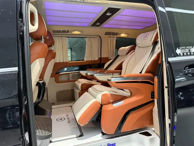 Mercedes-Benz Mercedes-Benz V-class V 260 Premium Edition