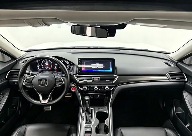 Honda Accord 2022