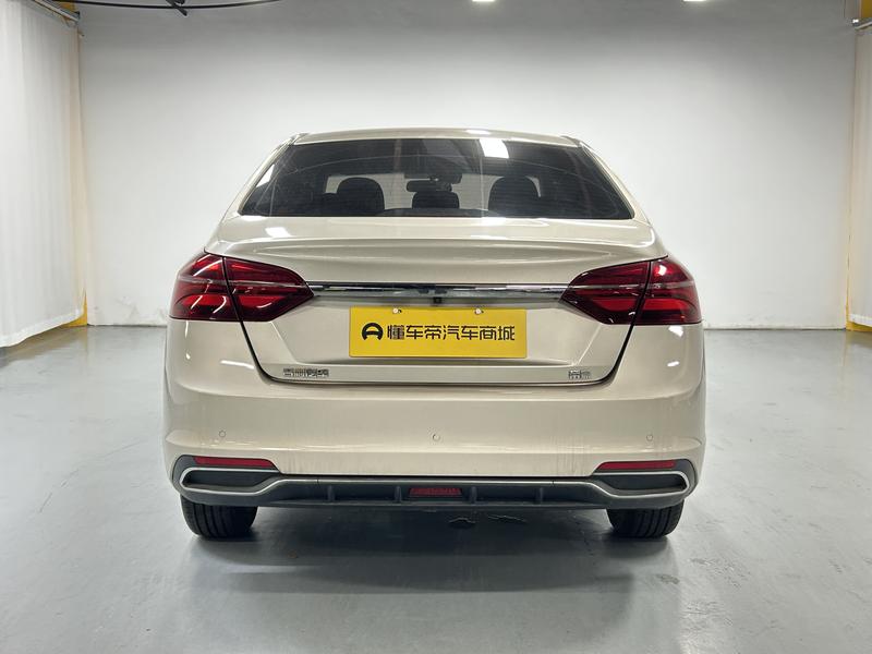 Geely Emgrand 2019