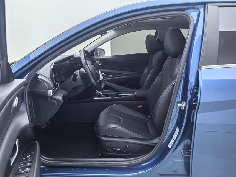 Hyundai Elantra 2021