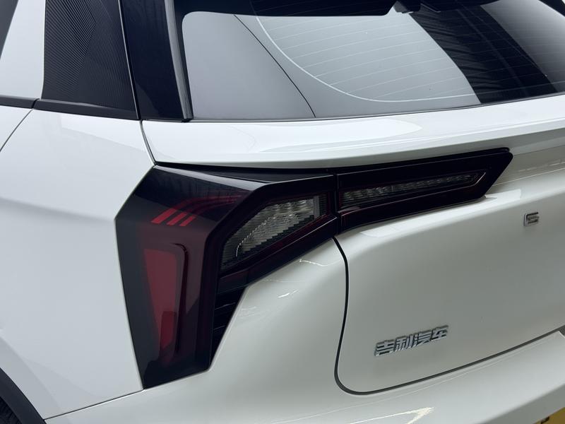 Geometry Geely Geometry E Firefly 2024
