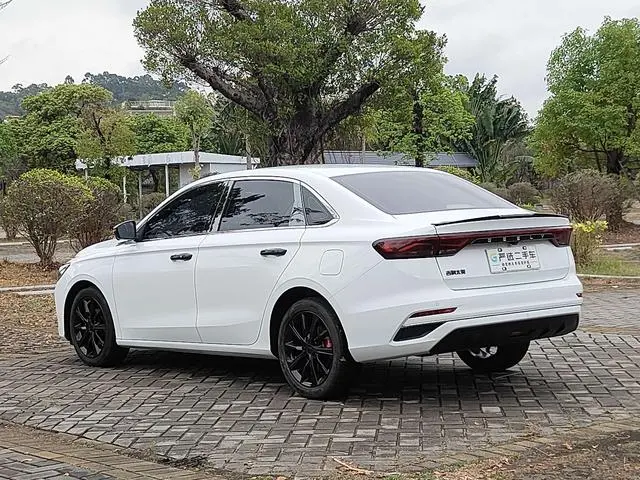 Geely Emgrand 4th generation Champion Edition 1.5L CVT Premium Type