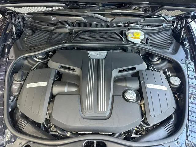 Bentley Flying 4.0T V8 Standard Edition