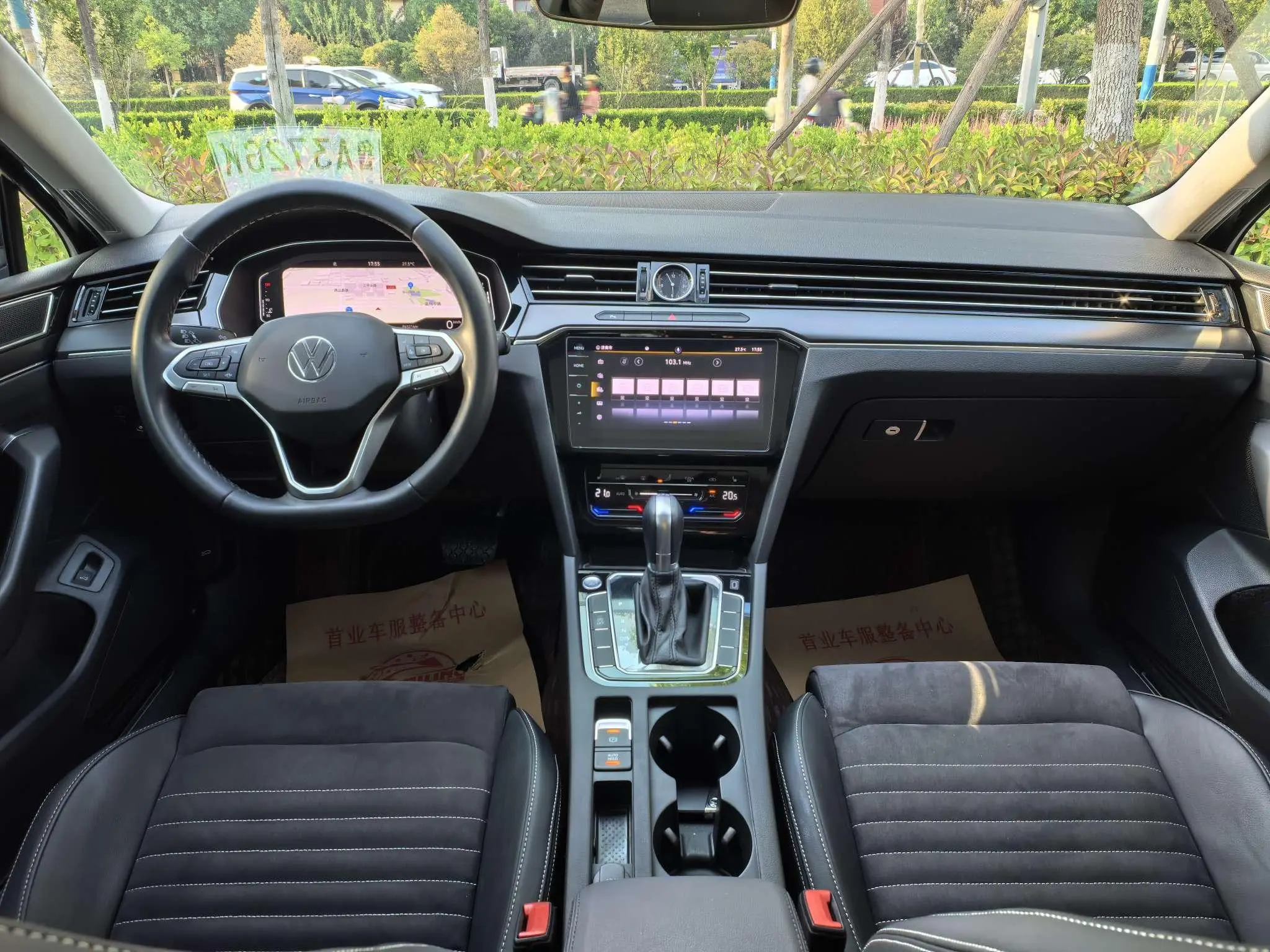Volkswagen Magotan 330TSI DSG Luxury