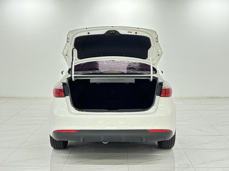 Kia Kia K3 2016